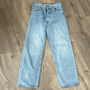 Levi’s rib cage straight jeans